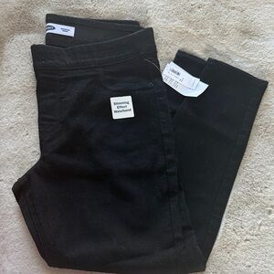 Old Navy Rockstar pull on Jeggings